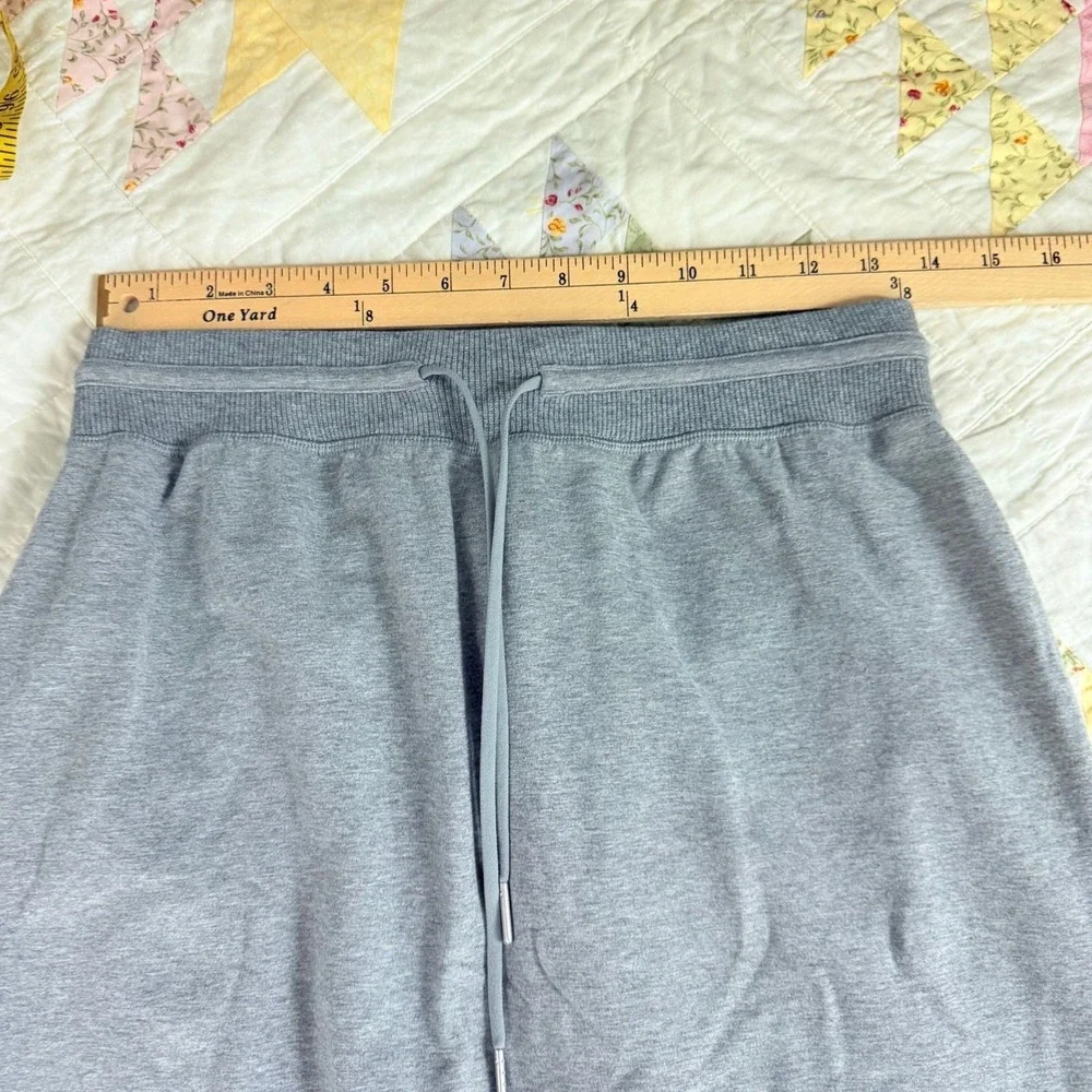 Lululemon Start Anew Gray French Terry Drawstring Athletic Skirt 8 Heathered‎